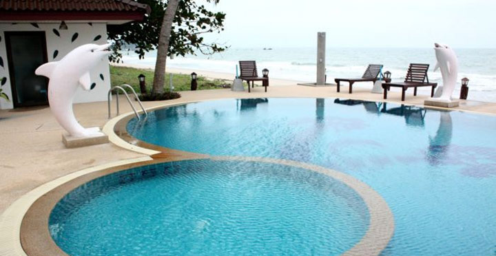 ตาลคู่ บีชรีสอร์ท ชายหาดขนอม น้องหมาพักได้