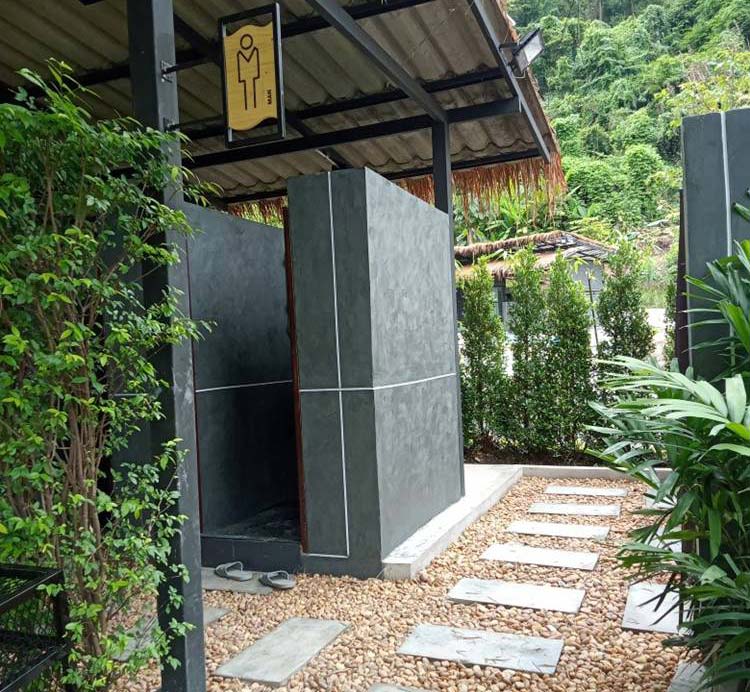 ลานตั้งแคมป์บ้านชะอมน้องหมาพักได้