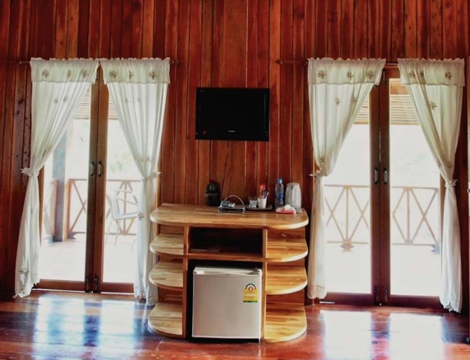 บ้านพราวฟ้าน้องหมาพักได้ สวนผึ้ง