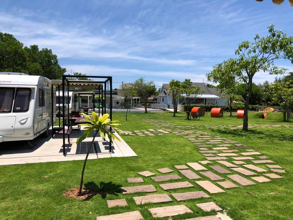ที่พักรถบ้านเจ้าหลาวหมาพักได้