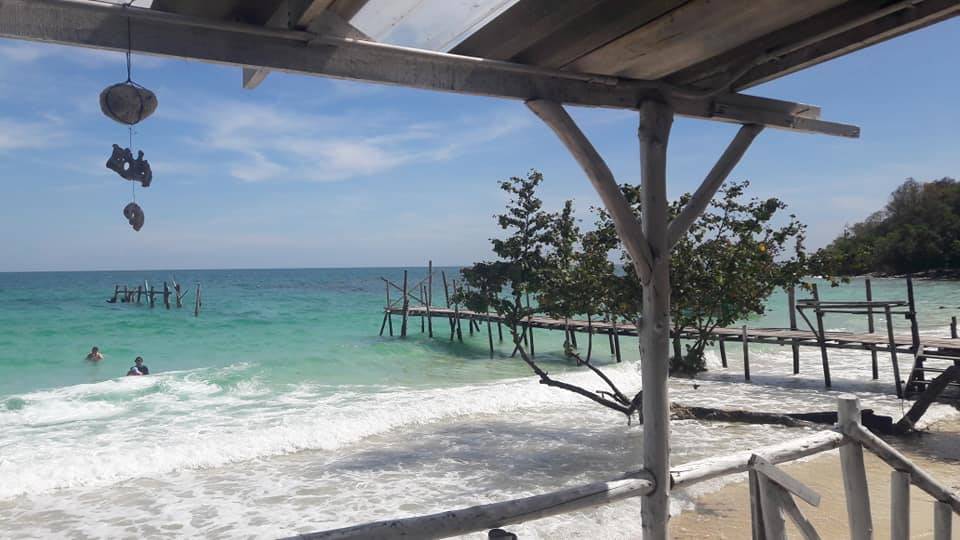 ที่พักเกาะเสม็ดหมาพักได้