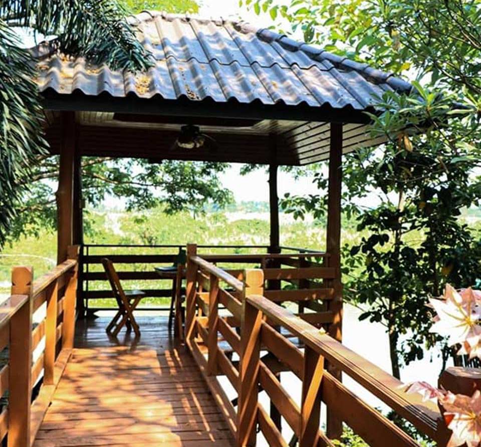 ที่พักริมน้ำอยุธยาน้องหมาพักได้