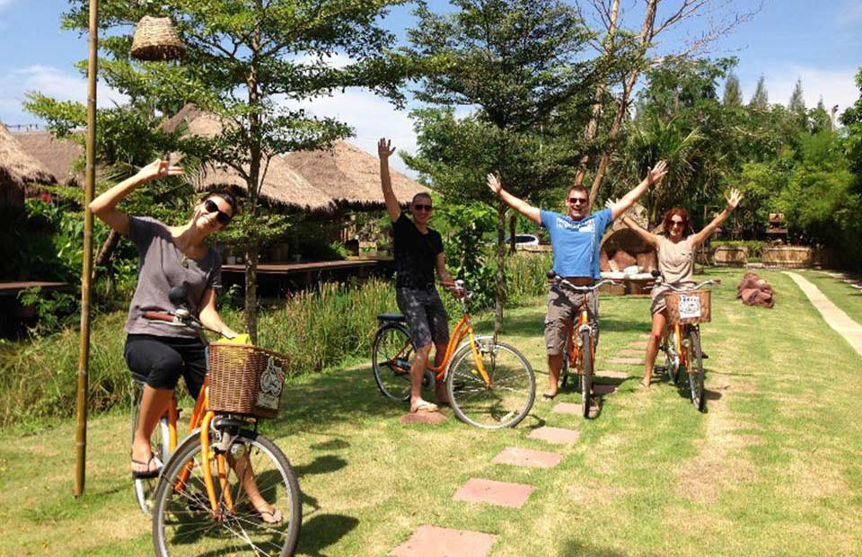 ที่พักอัมพวา แม่กลองน้องหมาพักได้