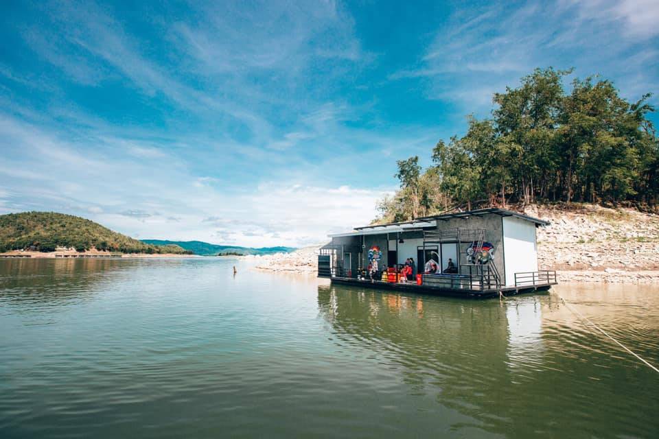 แพลากเขื่อนศรีนครินทร์น้องหมาพักได้