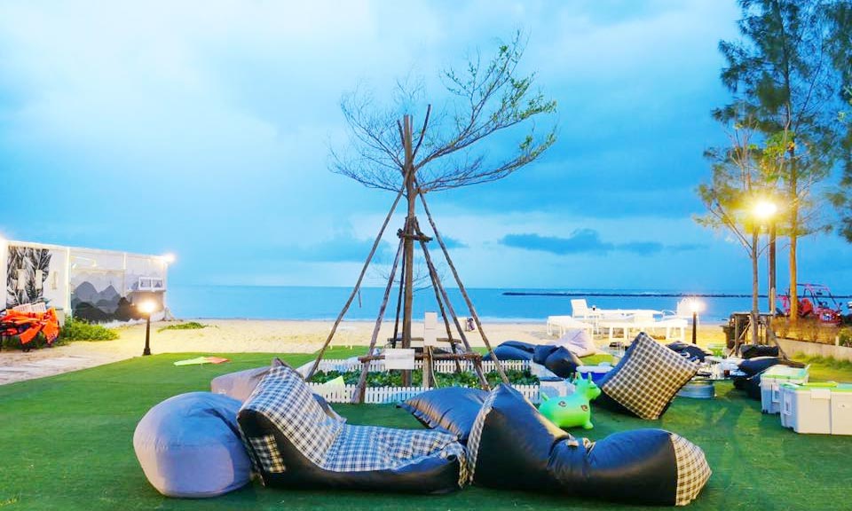 ลอฟท์คาราวานรีสอร์ทน้องหมาพักได้หาดเจ้าสำราญ