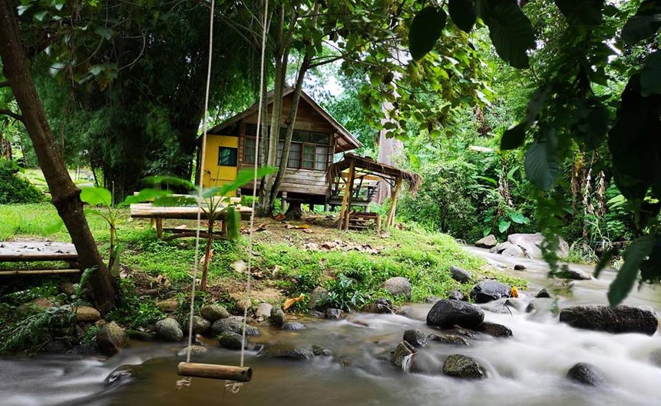 บ้านพักริมธาร บ้านธารกล่อม แม่แตงน้องหมาพักได้